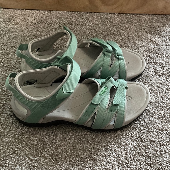 Women’s Teva Tirra Sandals - Picture 2 of 6